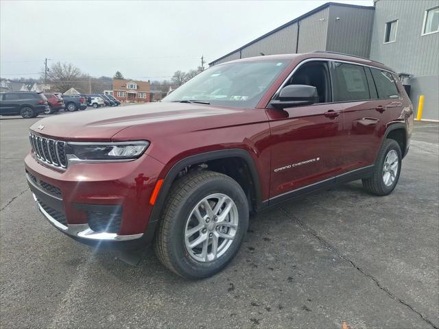 2025 Jeep Grand Cherokee GRAND CHEROKEE L LAREDO 4X4