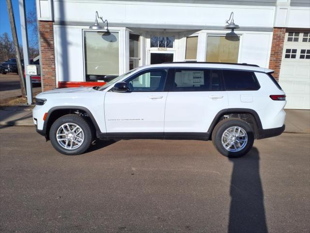 2025 Jeep Grand Cherokee GRAND CHEROKEE L LAREDO X 4X4