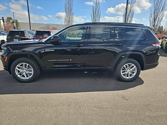 2025 Jeep Grand Cherokee GRAND CHEROKEE L LAREDO X 4X4
