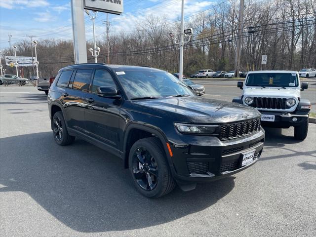 2025 Jeep Grand Cherokee GRAND CHEROKEE L ALTITUDE X 4X4