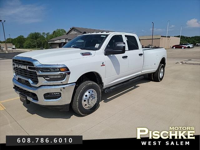 2025 RAM Ram 3500 RAM 3500 TRADESMAN CREW CAB 4X4 8 BOX