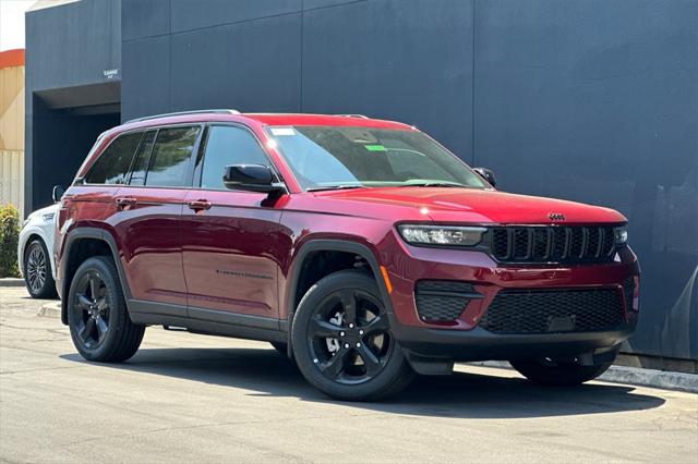 2025 Jeep Grand Cherokee GRAND CHEROKEE ALTITUDE X 4X4