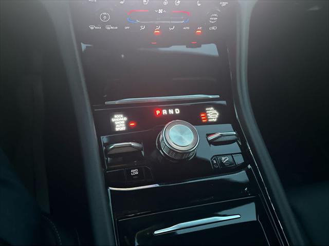 2025 Jeep Grand Cherokee Overland 4x4