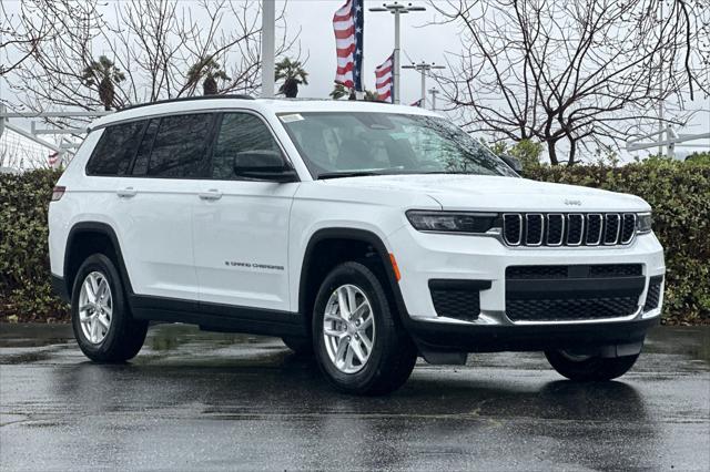 2025 Jeep Grand Cherokee GRAND CHEROKEE L LAREDO X 4X4
