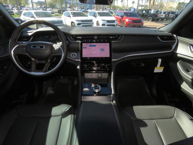 2025 Jeep Grand Cherokee GRAND CHEROKEE L LIMITED 4X4 2025 Jeep Grand Cherokee GRAND CHEROKEE L LIMITED 4X4