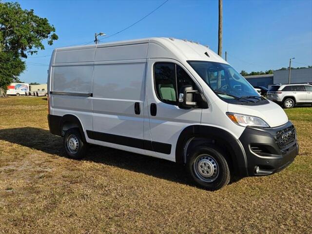 2025 RAM Ram ProMaster RAM PROMASTER 1500 TRADESMAN CARGO VAN HIGH ROOF 136 WB