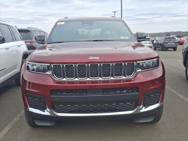2025 Jeep Grand Cherokee GRAND CHEROKEE L LAREDO X 4X4