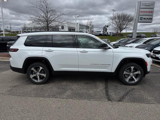 2025 Jeep Grand Cherokee GRAND CHEROKEE L LIMITED 4X4
