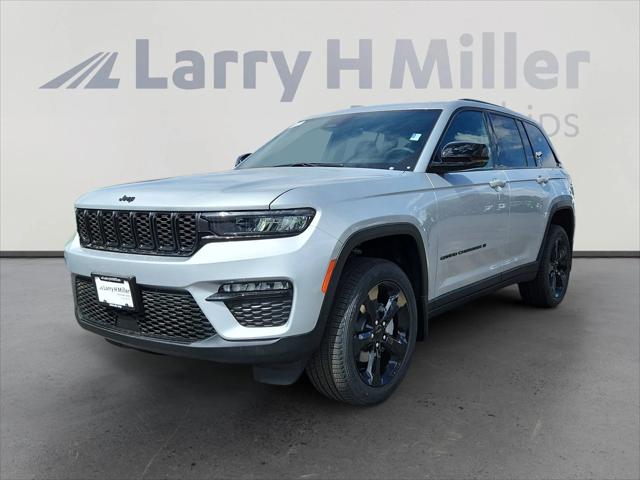 2025 Jeep Grand Cherokee GRAND CHEROKEE LIMITED 4X4 2025 Jeep Grand Cherokee GRAND CHEROKEE LIMITED 4X4