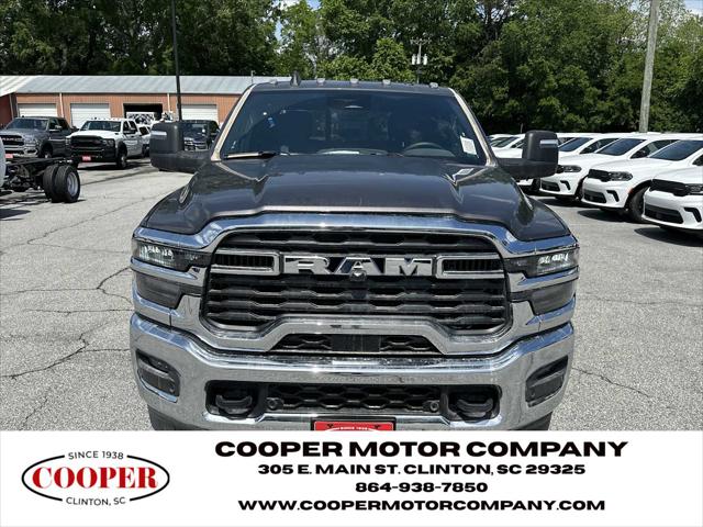 2025 RAM Ram 2500 RAM 2500 TRADESMAN CREW CAB 4X4 64 BOX