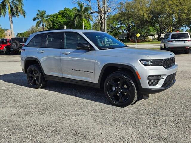 2025 Jeep Grand Cherokee GRAND CHEROKEE ALTITUDE X 4X2