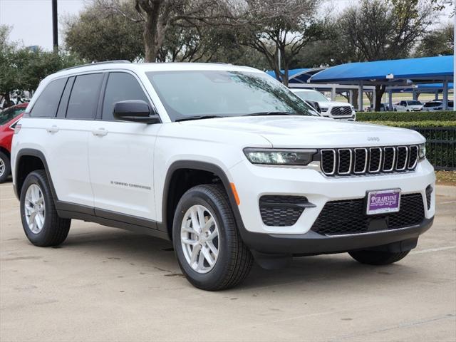 2025 Jeep Grand Cherokee GRAND CHEROKEE LAREDO X 4X2