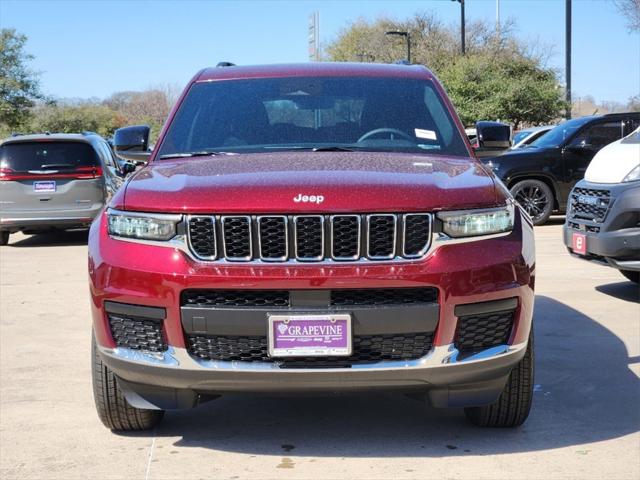 2025 Jeep Grand Cherokee GRAND CHEROKEE L LAREDO X 4X4