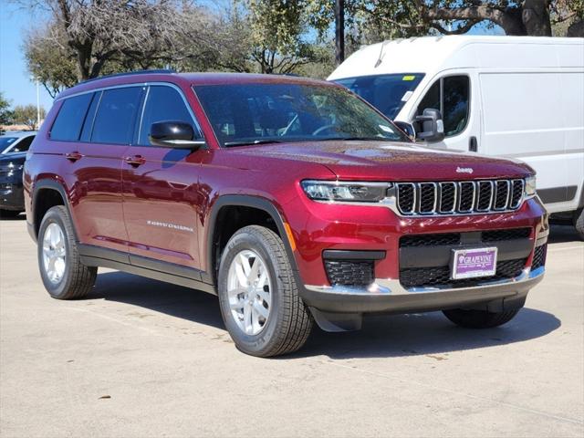 2025 Jeep Grand Cherokee GRAND CHEROKEE L LAREDO X 4X4