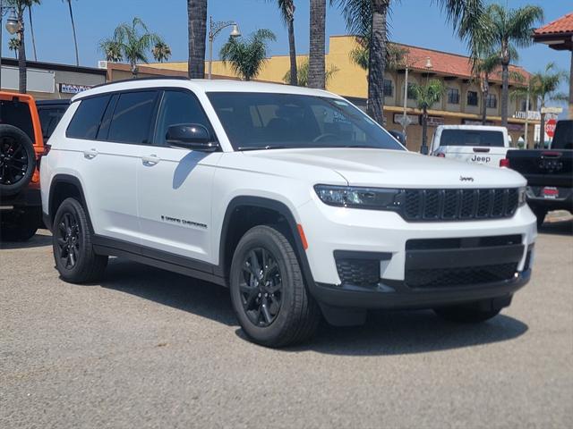 2025 Jeep Grand Cherokee GRAND CHEROKEE L ALTITUDE 4X4