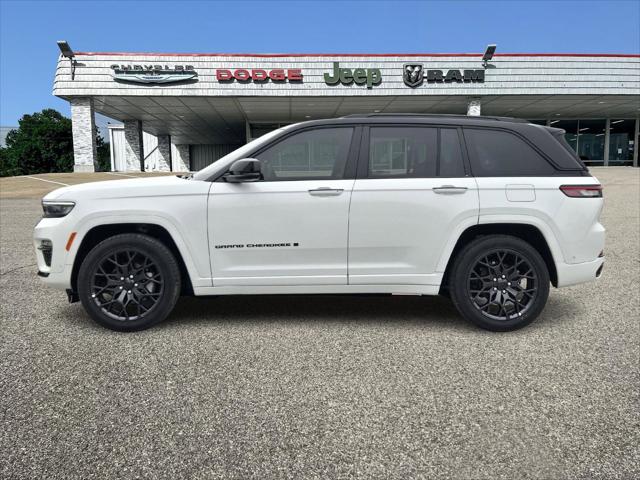 2025 Jeep Grand Cherokee GRAND CHEROKEE SUMMIT RESERVE 4X4