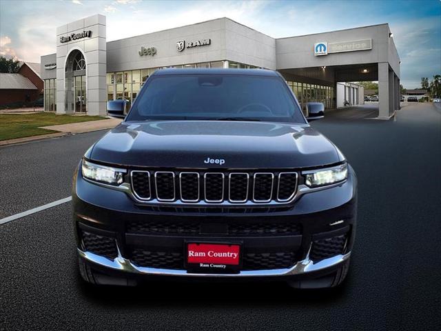 2025 Jeep Grand Cherokee GRAND CHEROKEE L LAREDO X 4X4