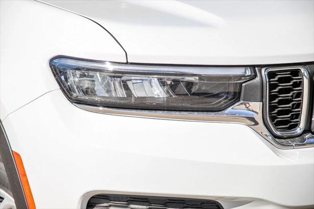 2025 Jeep Grand Cherokee GRAND CHEROKEE LAREDO X 4X2