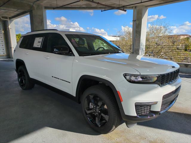 2025 Jeep Grand Cherokee GRAND CHEROKEE L LIMITED 4X2
