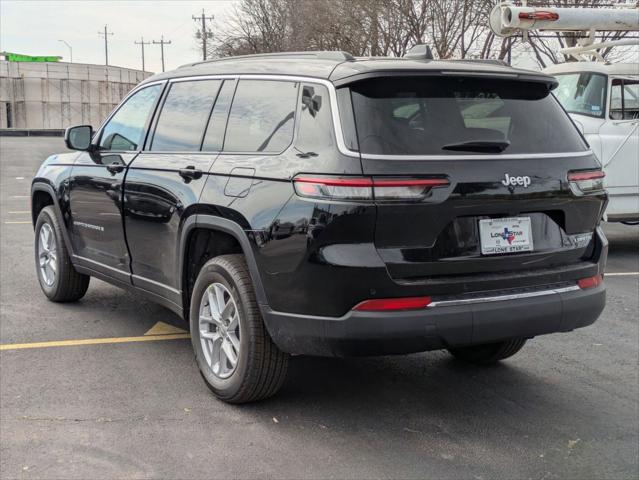 2025 Jeep Grand Cherokee GRAND CHEROKEE L LAREDO 4X2