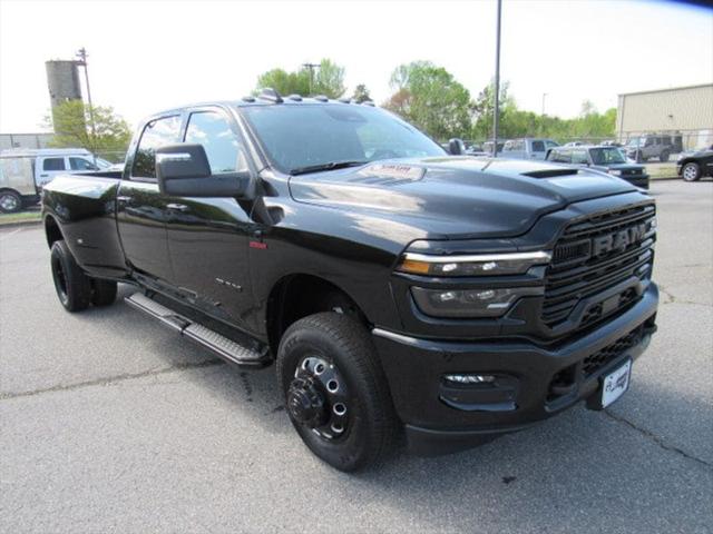2025 RAM Ram 3500 RAM 3500 LARAMIE CREW CAB 4X4 8 BOX