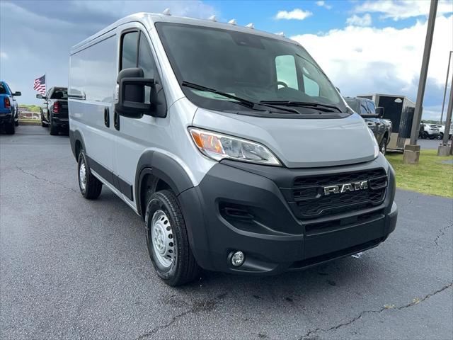 2025 RAM Ram ProMaster RAM PROMASTER 1500 TRADESMAN CARGO VAN LOW ROOF 118 WB