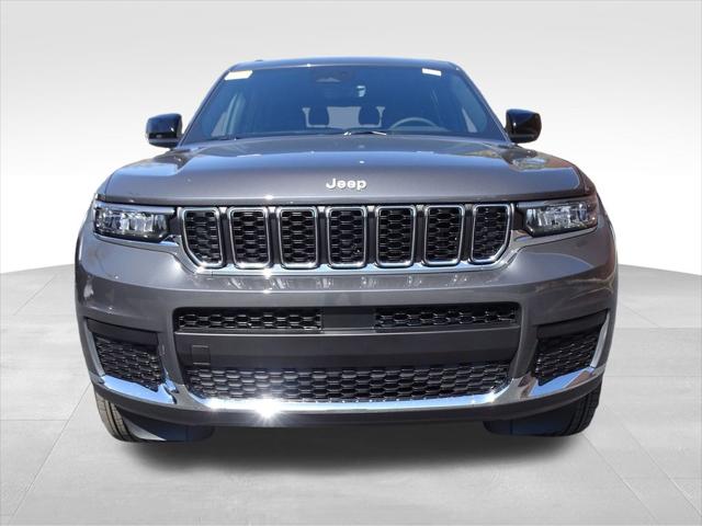 2025 Jeep Grand Cherokee GRAND CHEROKEE L LAREDO 4X4