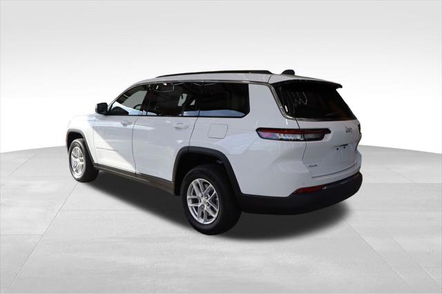2025 Jeep Grand Cherokee GRAND CHEROKEE L LAREDO 4X4