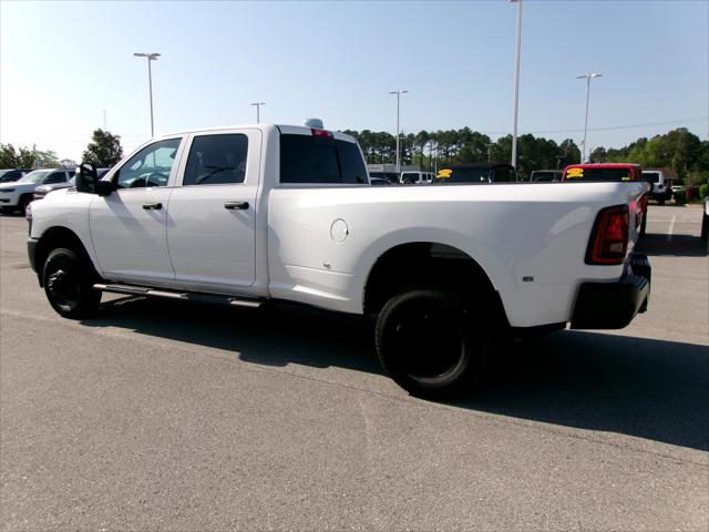 2025 RAM Ram 3500 RAM 3500 TRADESMAN CREW CAB 4X4 8 BOX