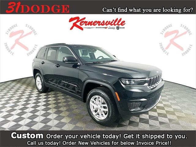2025 Jeep Grand Cherokee GRAND CHEROKEE LAREDO X 4X4