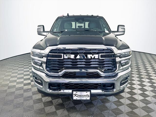 2025 RAM Ram 3500 RAM 3500 TRADESMAN CREW CAB 4X4 64 BOX