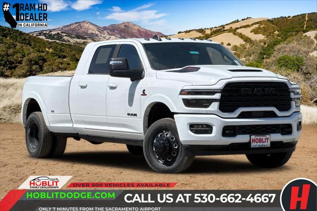 2025 RAM Ram 3500 RAM 3500 LIMITED MEGA CAB 4X4 64 BOX