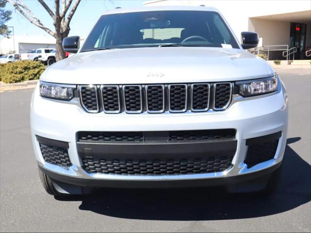 2025 Jeep Grand Cherokee GRAND CHEROKEE L LAREDO 4X4 2025 Jeep Grand Cherokee GRAND CHEROKEE L LAREDO 4X4