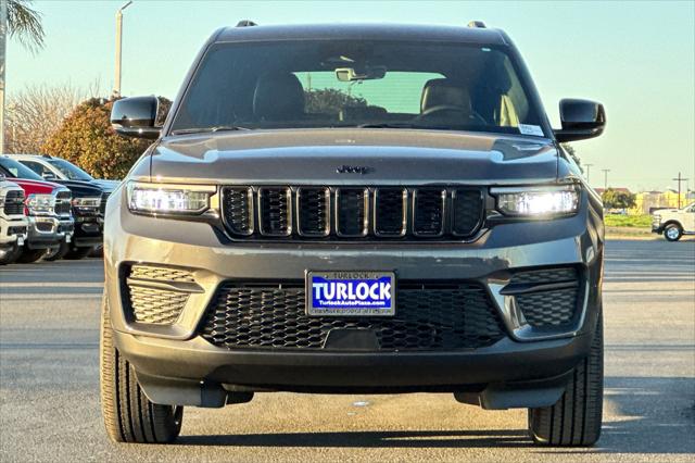 2025 Jeep Grand Cherokee GRAND CHEROKEE ALTITUDE 4X4