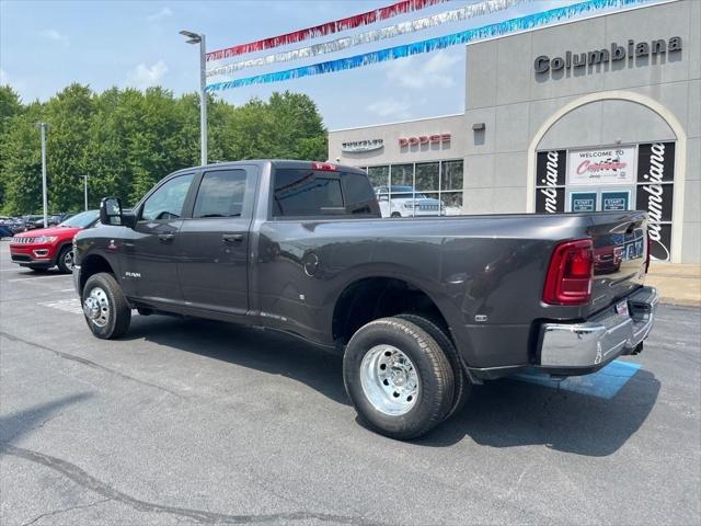 2025 RAM Ram 3500 RAM 3500 BIG HORN CREW CAB 4X4 8 BOX