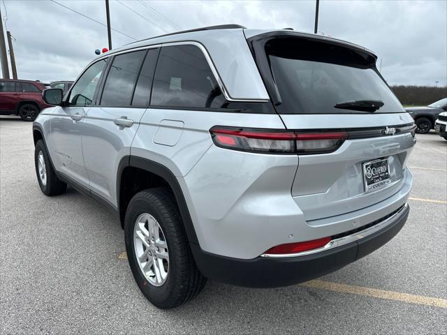 2025 Jeep Grand Cherokee GRAND CHEROKEE LAREDO 4X2
