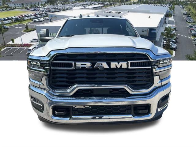 2025 RAM Ram 2500 RAM 2500 TRADESMAN CREW CAB 4X4 64 BOX