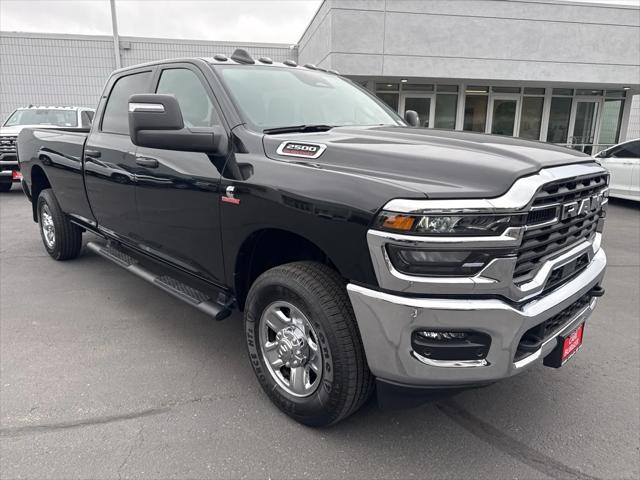 2025 RAM Ram 2500 RAM 2500 TRADESMAN CREW CAB 4X4 8 BOX