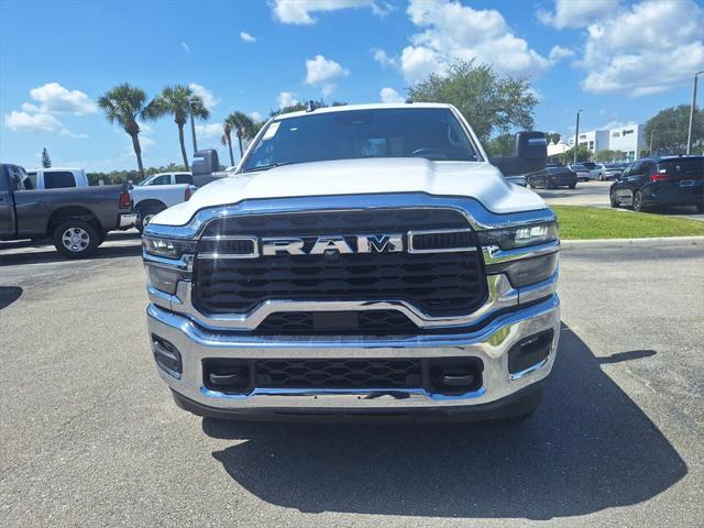 2025 RAM Ram 2500 RAM 2500 TRADESMAN CREW CAB 4X4 64 BOX
