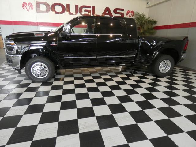 2025 RAM Ram 3500 RAM 3500 LIMITED MEGA CAB 4X4 64 BOX