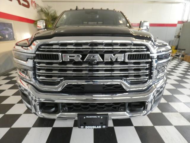 2025 RAM Ram 3500 RAM 3500 LIMITED MEGA CAB 4X4 64 BOX