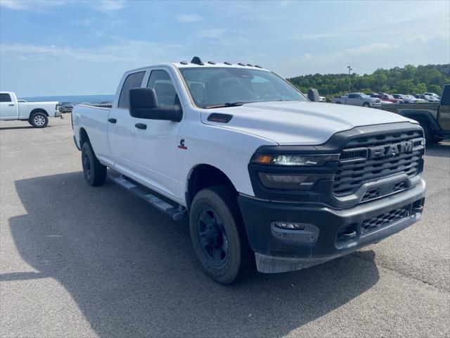 2025 RAM Ram 3500 RAM 3500 TRADESMAN CREW CAB 4X4 8 BOX