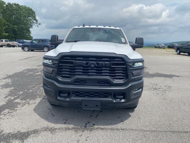 2025 RAM Ram 3500 RAM 3500 TRADESMAN CREW CAB 4X4 8 BOX