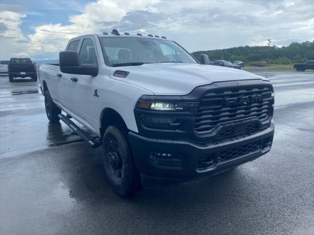 2025 RAM Ram 3500 RAM 3500 TRADESMAN CREW CAB 4X4 8 BOX