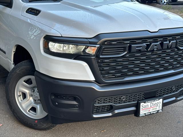 2025 RAM Ram 1500 RAM 1500 TRADESMAN QUAD CAB 4X2 64 BOX