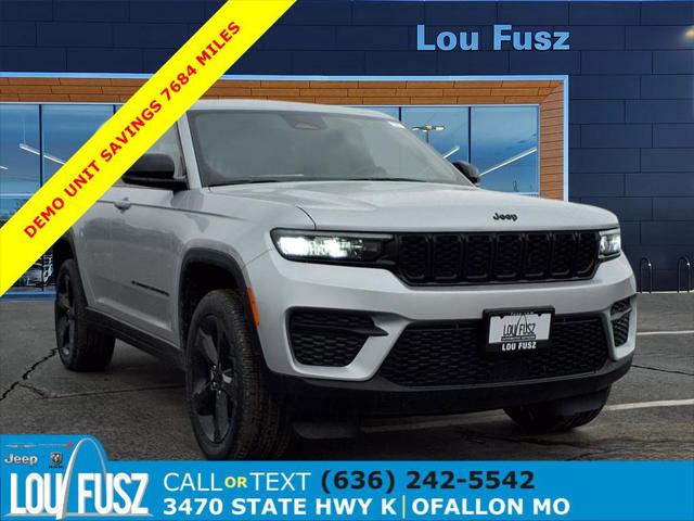 2025 Jeep Grand Cherokee GRAND CHEROKEE ALTITUDE X 4X4