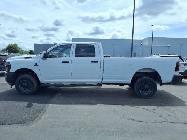 2025 RAM Ram 2500 RAM 2500 TRADESMAN CREW CAB 4X4 8 BOX