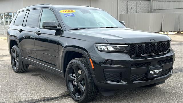 2025 Jeep Grand Cherokee GRAND CHEROKEE L ALTITUDE X 4X4