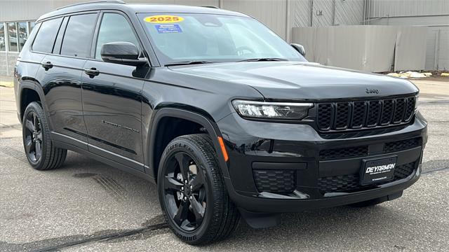 2025 Jeep Grand Cherokee GRAND CHEROKEE L ALTITUDE X 4X4
