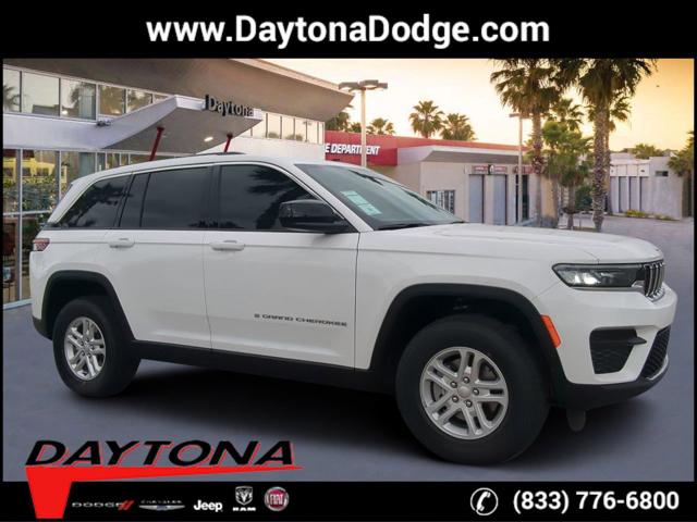 2025 Jeep Grand Cherokee GRAND CHEROKEE LAREDO 4X2